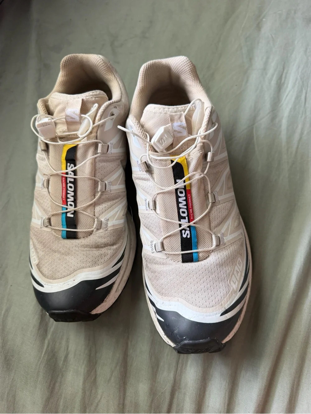 Salomon Beige Athletic Trail Shoes with Blue & Yellow Accents